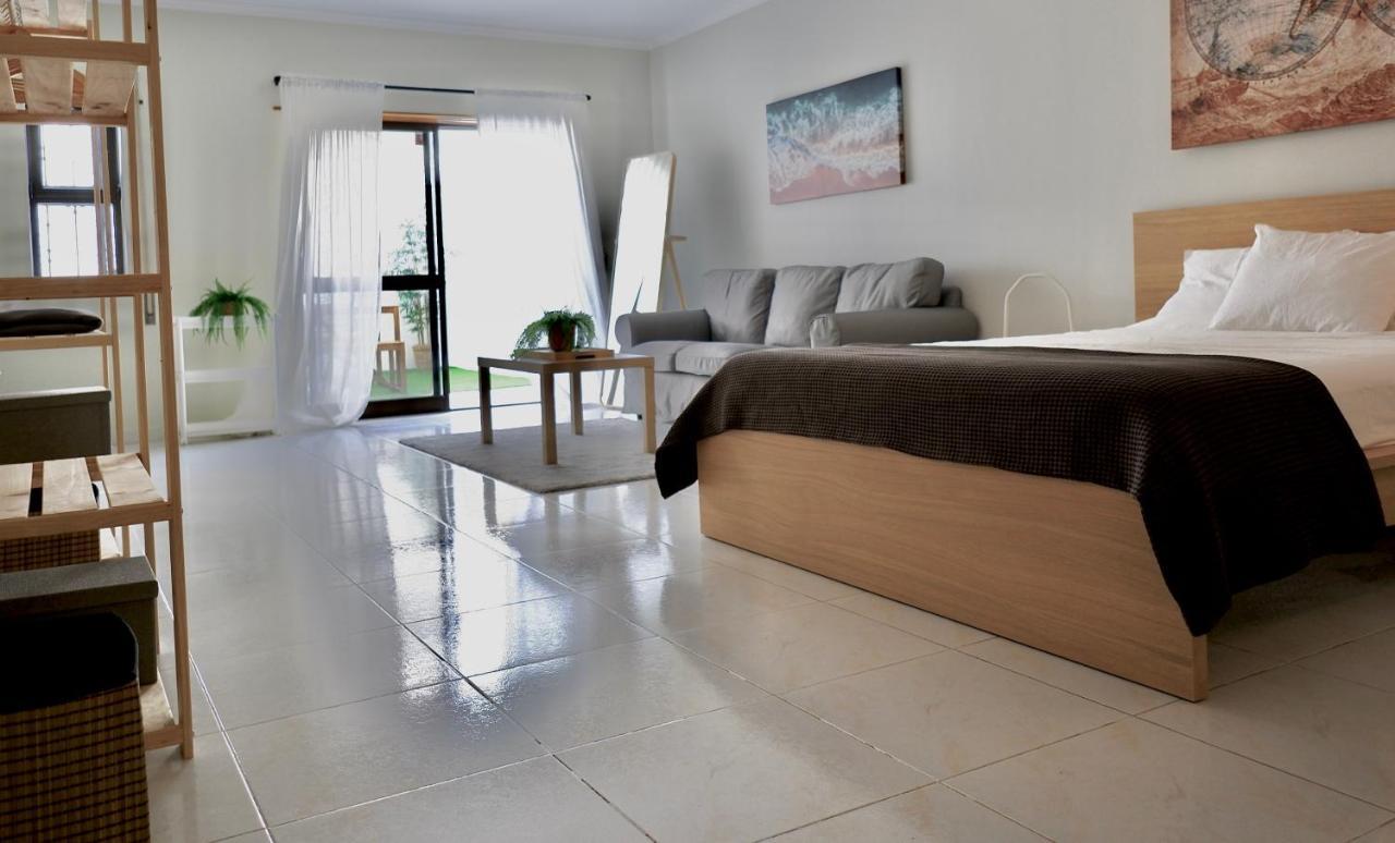 Caparica Coast Townhouse Apartments Шарнека Экстерьер фото